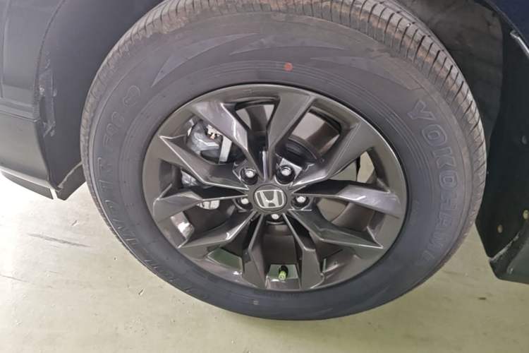 Used Honda Breeze 2025 240TURBO Two-Wheel Drive Elite Edition 5 Seats Left Front Wheel Hub