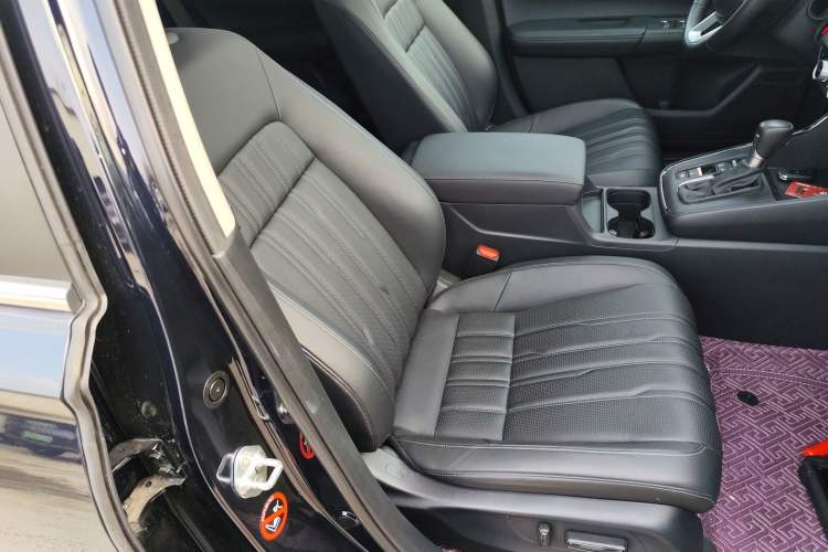 Used Honda Breeze 2025 240TURBO Two-Wheel-Drive Prestige Edition 5 Seats Right Front Seat