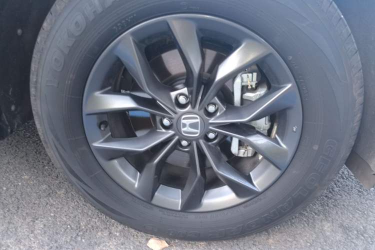 Used Honda Breeze 2025 240TURBO Two-Wheel-Drive Luxury Edition 5 Seats Right Front Wheel Hub