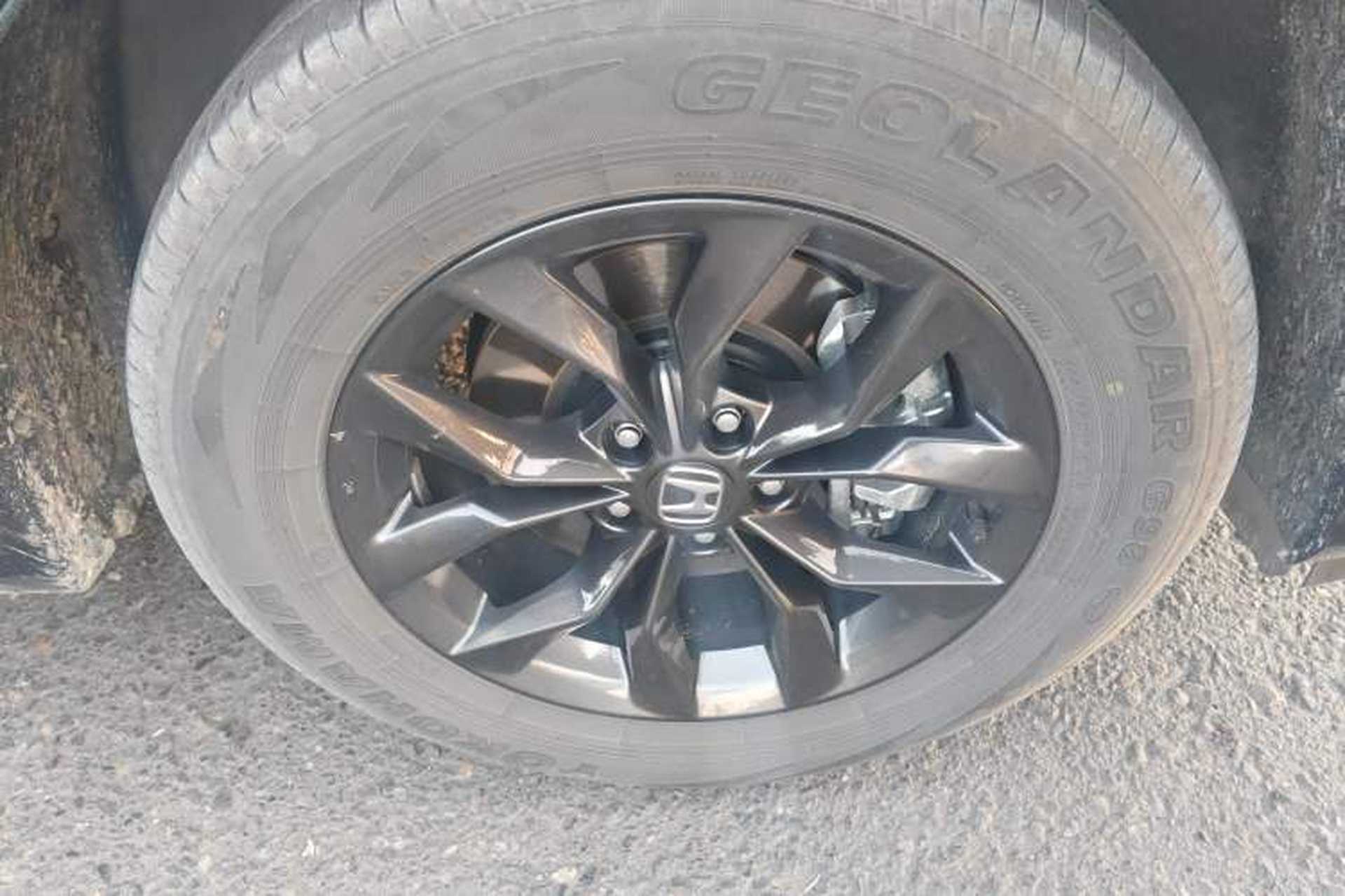 Used Honda Breeze 2025 240TURBO Two-Wheel Drive Elite Edition 5 Seats Right Front Wheel Hub