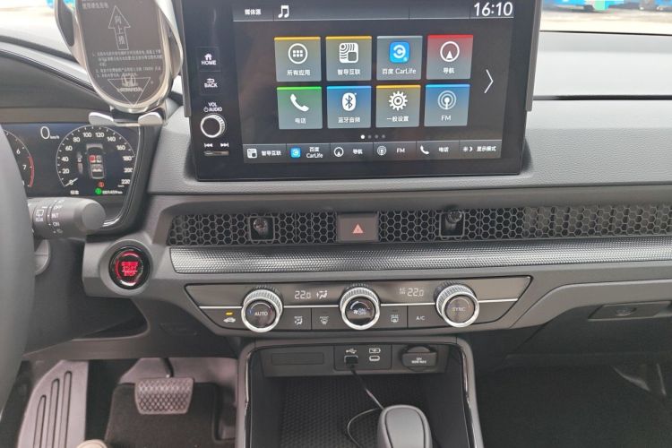 Used Honda Breeze 2025 240TURBO Two-Wheel-Drive Luxury Edition 5 Seats Audio And AC Panel