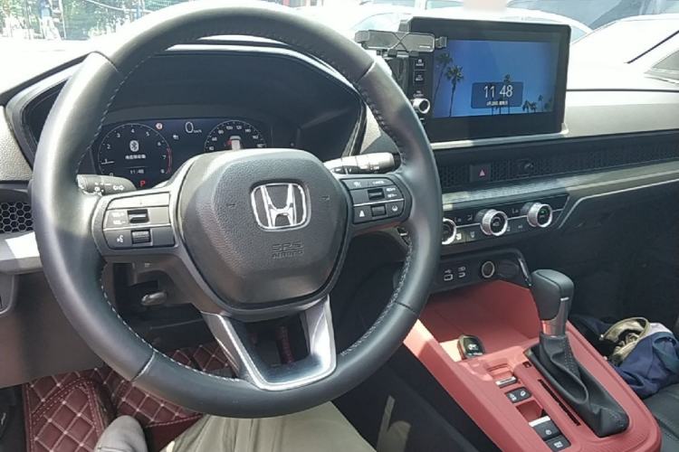 Used Honda Breeze 2025 240TURBO Two-Wheel-Drive Luxury Edition 5 Seats Center Console