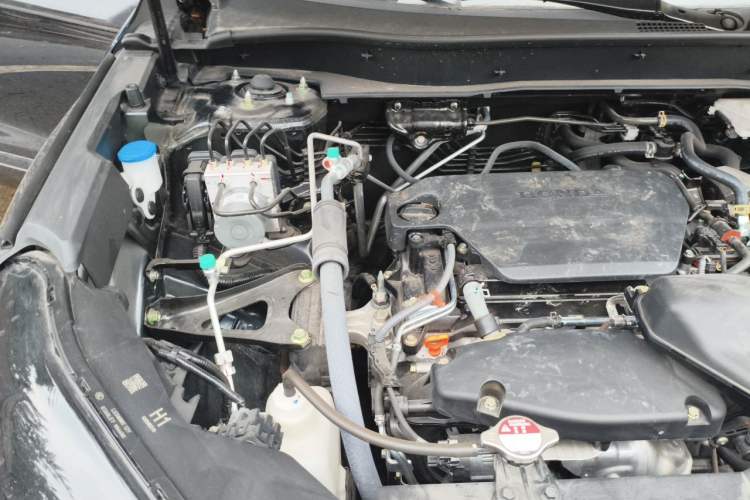 Used Honda Breeze 2025 240TURBO Two-Wheel-Drive Luxury Edition 5 Seats Engine Bay Right