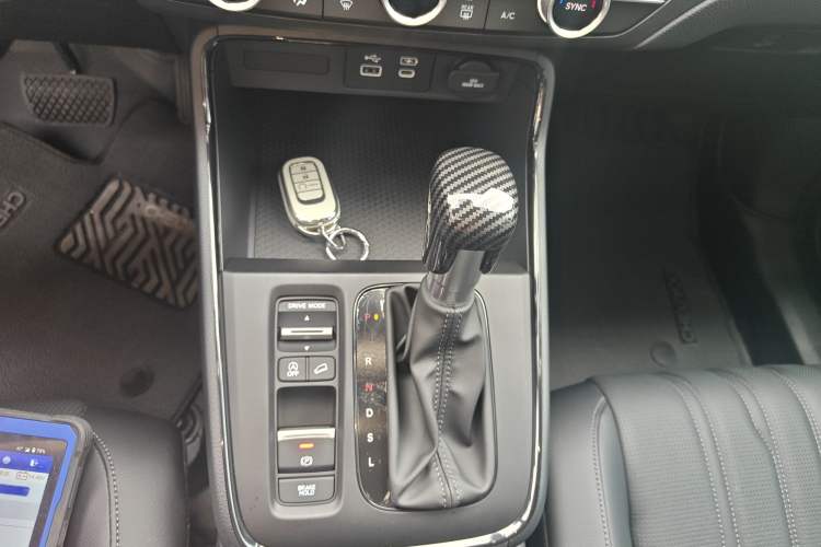 Used Honda Breeze 2025 240TURBO Two-Wheel-Drive Luxury Edition 5 Seats Gear Lever