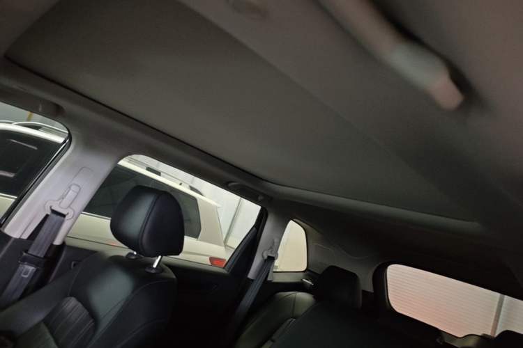 Used Honda Breeze 2025 240TURBO Two-Wheel-Drive Prestige Edition 5 Seats Headliner