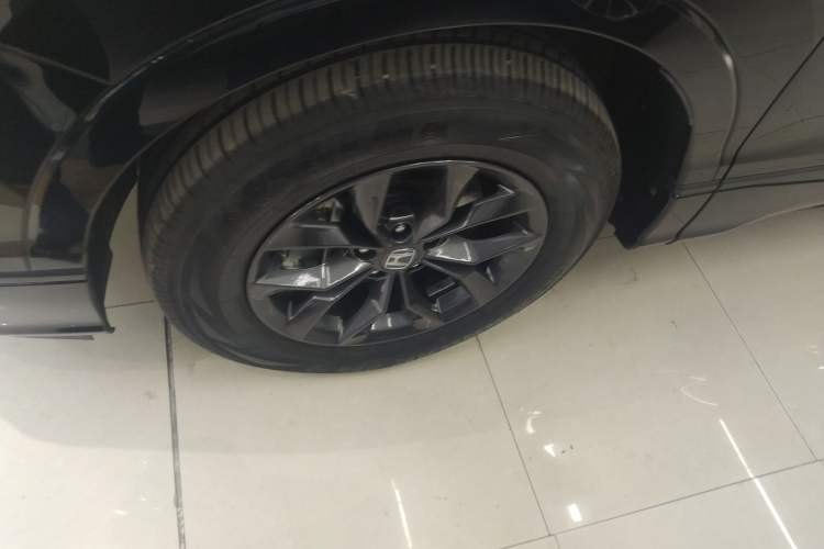 Used Honda Breeze 2025 240TURBO Two-Wheel-Drive Luxury Edition 5 Seats Left Front Wheel Hub