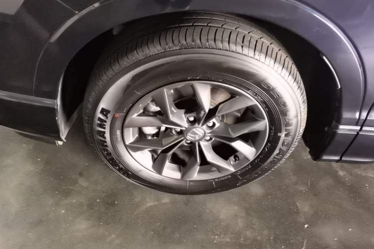 Used Honda Breeze 2025 240TURBO Two-Wheel-Drive Luxury Edition 5 Seats Left Front Wheel Hub