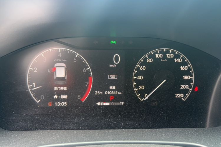 Used Honda Breeze 2025 240TURBO Two-Wheel Drive Elite Edition 5 Seats Odometer Close Up