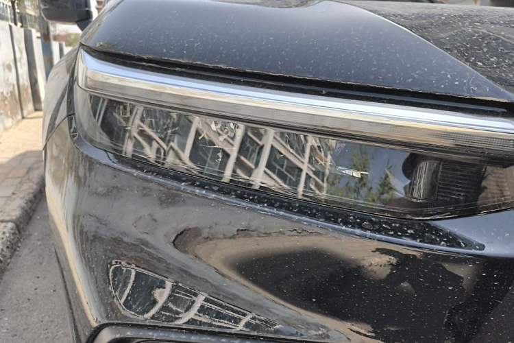 Used Honda Breeze 2025 240TURBO Two-Wheel-Drive Luxury Edition 5 Seats Right Front Headlight