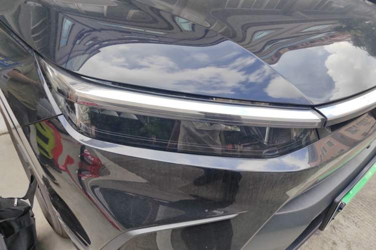 Used Honda Breeze 2025 240TURBO Two-Wheel-Drive Luxury Edition 5 Seats Right Front Headlight