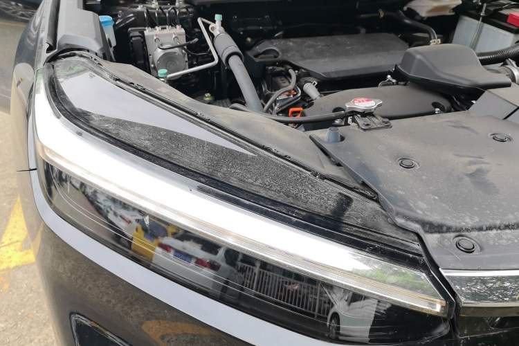 Used Honda Breeze 2025 240TURBO Two-Wheel Drive Elite Edition 5 Seats Right Front Headlight