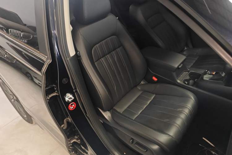 Used Honda Breeze 2025 240TURBO Two-Wheel-Drive Prestige Edition 5 Seats Right Front Seat