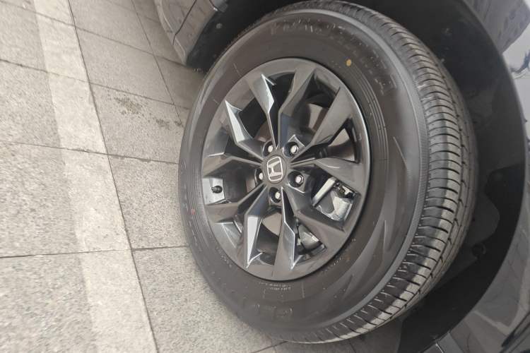 Used Honda Breeze 2025 240TURBO Two-Wheel Drive Elite Edition 5 Seats Right Front Wheel Hub