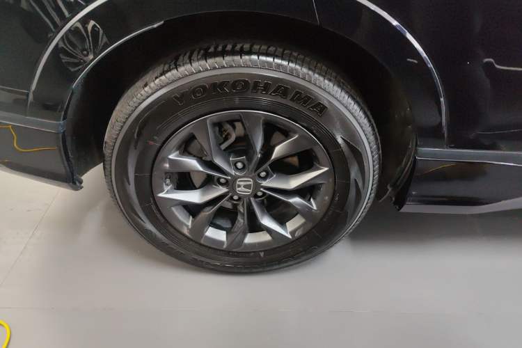 Used Honda Breeze 2025 240TURBO Two-Wheel-Drive Luxury Edition 5 Seats Right Rear Wheel Hub