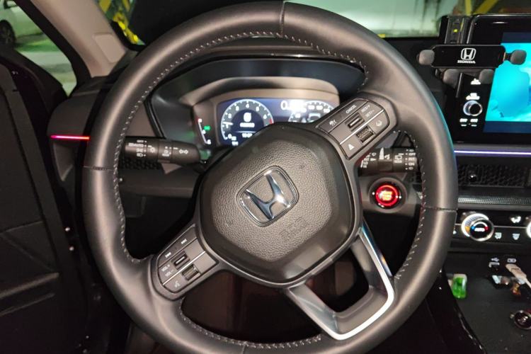 Used Honda Breeze 2025 240TURBO Two-Wheel-Drive Luxury Edition 7 Seats Steering Wheel