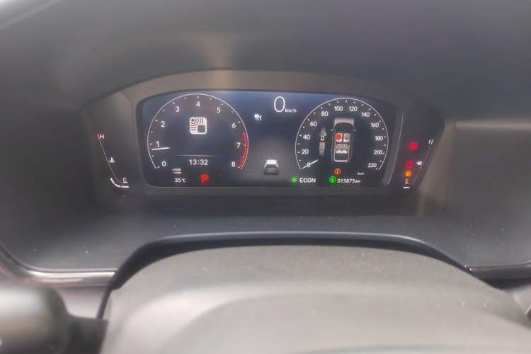 Used Honda Breeze 2025 240TURBO Two-Wheel-Drive Luxury Edition 5 Seats Odometer Close Up