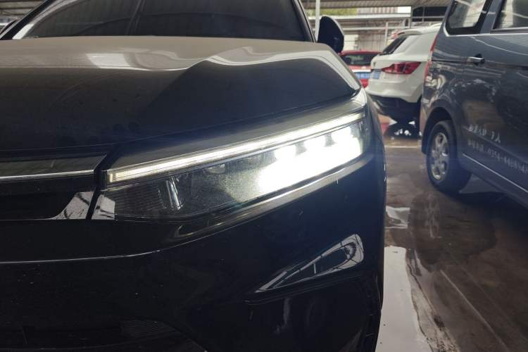 Used Honda Breeze 2025 240TURBO Two-Wheel-Drive Prestige Edition 5 Seats Left Front Headlight