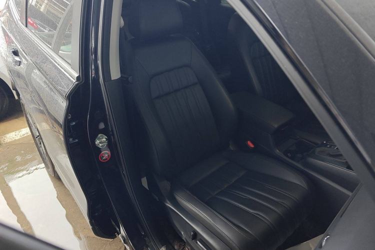 Used Honda Breeze 2025 240TURBO Two-Wheel-Drive Prestige Edition 5 Seats Right Front Seat