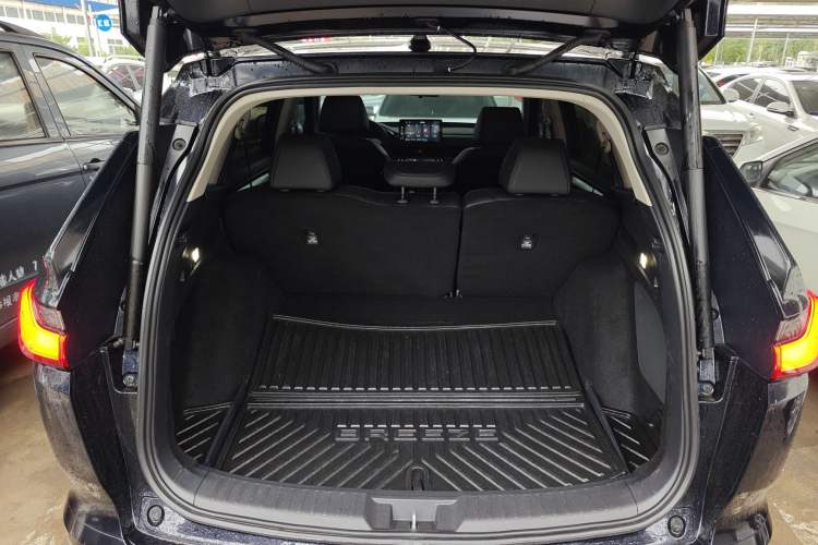 Used Honda Breeze 2025 240TURBO Two-Wheel-Drive Prestige Edition 5 Seats Trunk