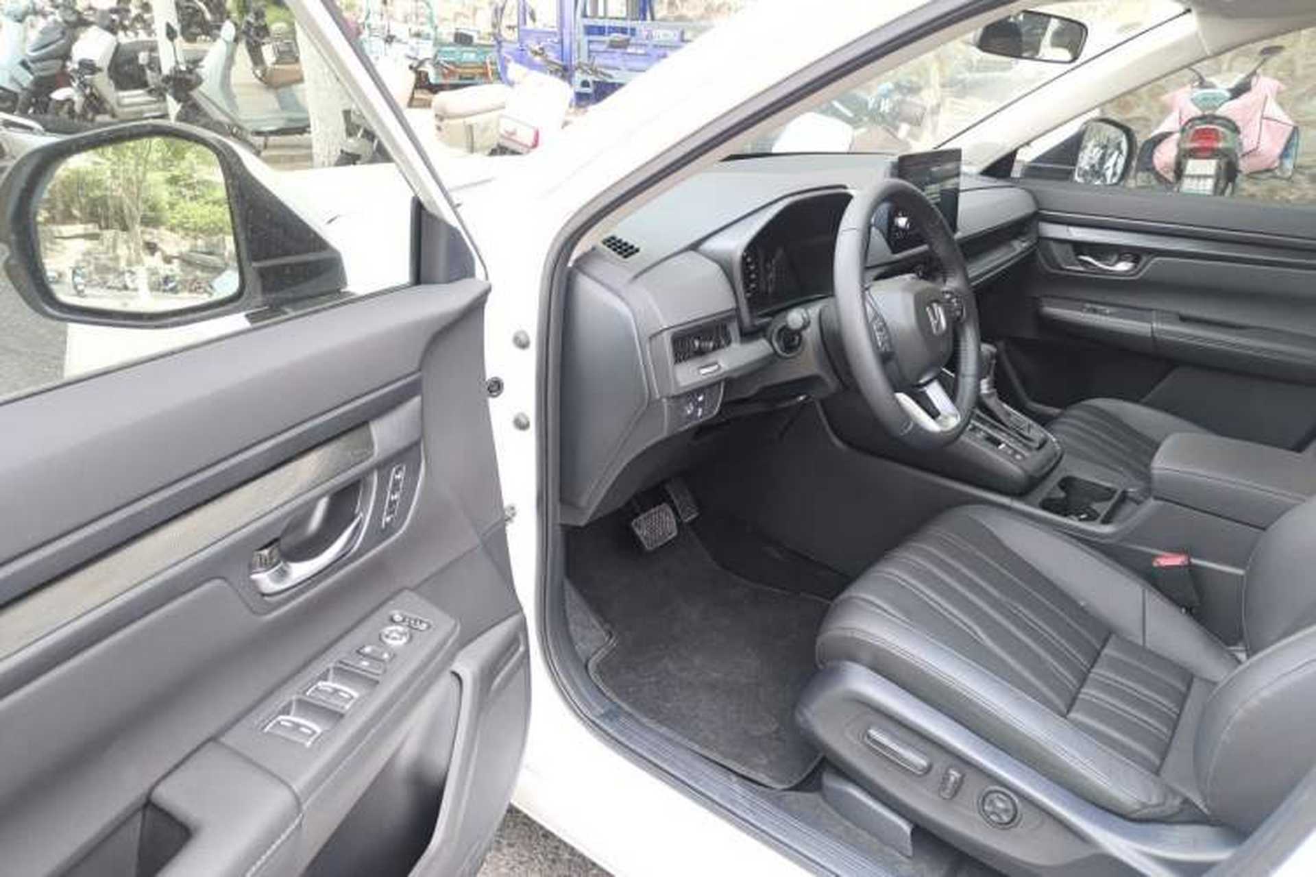 Used Honda Breeze 2025 240TURBO Two-Wheel-Drive Prestige Edition 5 Seats Driver Seat