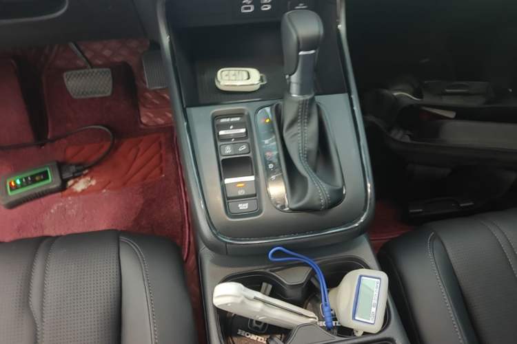 Used Honda Breeze 2025 240TURBO Two-Wheel-Drive Prestige Edition 5 Seats Gear Lever