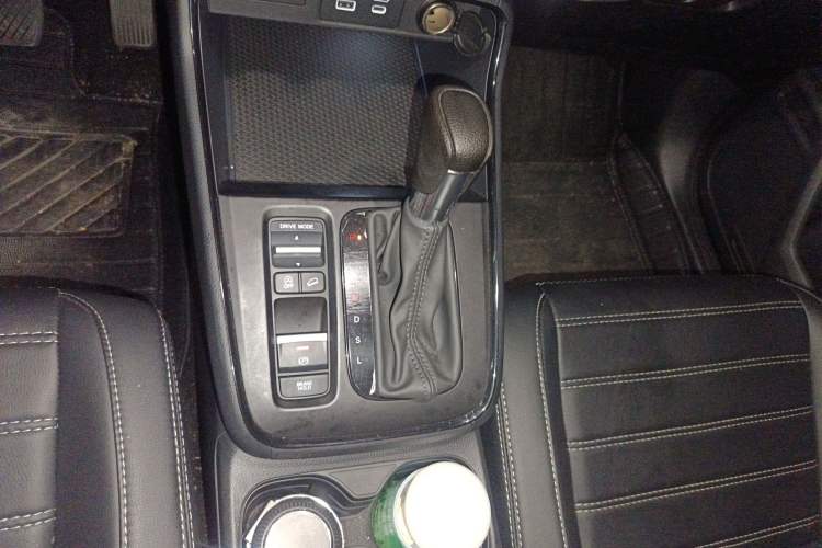 Used Honda Breeze 2025 240TURBO Two-Wheel Drive Elite Edition 5 Seats Gear Lever