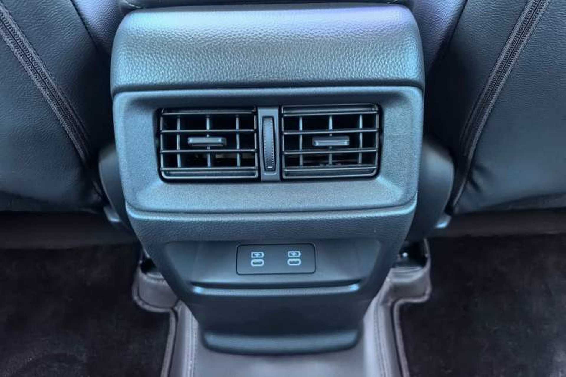 Used Honda Breeze 2025 240TURBO Two-Wheel-Drive Luxury Edition 5 Seats Interior 9