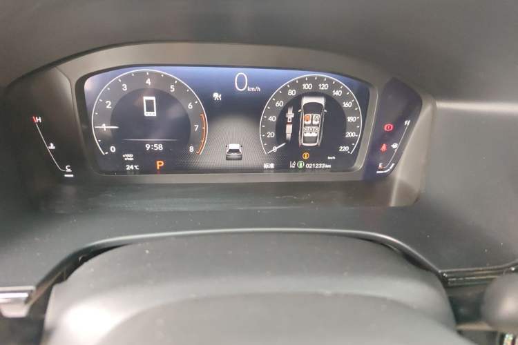 Used Honda Breeze 2025 240TURBO Two-Wheel-Drive Luxury Edition 5 Seats Odometer Close Up