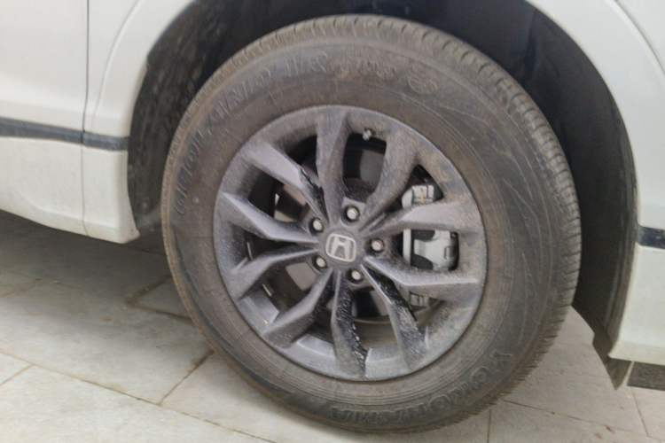 Used Honda Breeze 2025 240TURBO Two-Wheel-Drive Luxury Edition 5 Seats Right Front Wheel Hub
