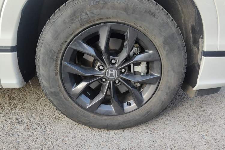 Used Honda Breeze 2025 240TURBO Two-Wheel-Drive Luxury Edition 5 Seats Right Front Wheel Hub