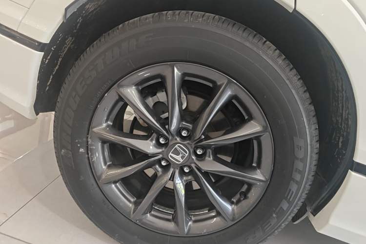 Used Honda Breeze 2025 240TURBO Two-Wheel-Drive Prestige Edition 5 Seats Right Rear Wheel Hub