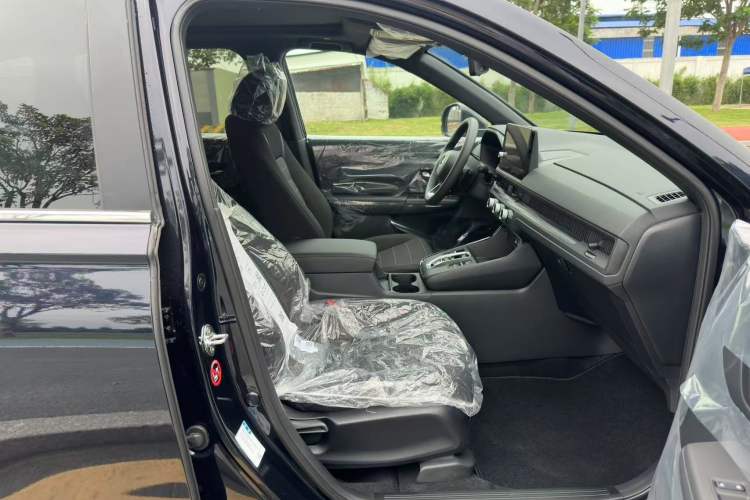 Used Honda Breeze New Energy 2024 ePHEV Premium Edition Right Front Seat