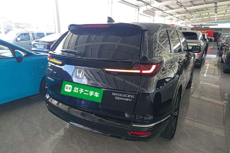 Used Honda Breeze New Energy 2022 ePHEV Luxury Edition Rear Right 45 Deg