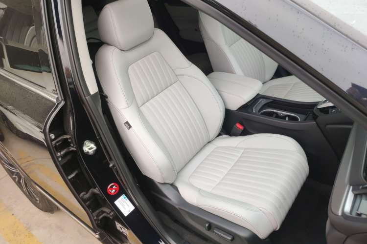 Used Honda Breeze New Energy 2022 ePHEV Prestige Edition Right Front Seat
