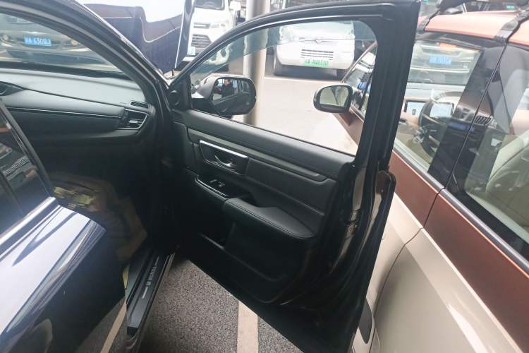 Used Honda Breeze New Energy 2022 ePHEV Prestige Edition Interior 5