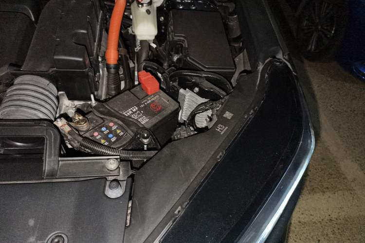 Used Honda Breeze New Energy 2023 ePHEV Premium Edition Engine Bay Left