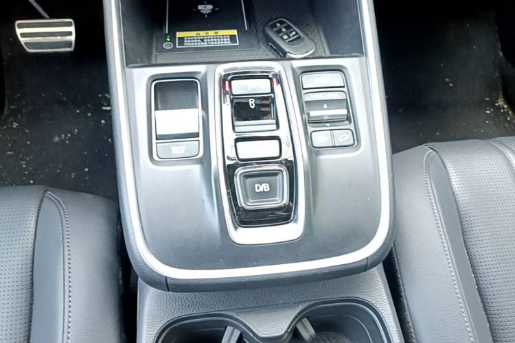 Used Honda Breeze New Energy 2023 ePHEV Ultimate Edition Gear Lever