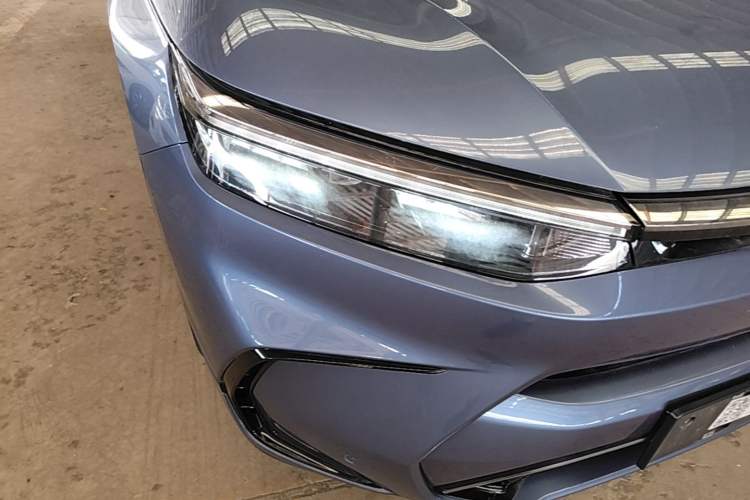 Used Honda Breeze New Energy 2023 ePHEV Ultimate Edition Right Front Headlight