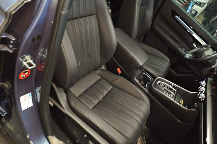 Used Honda Breeze New Energy 2023 ePHEV Ultimate Edition Right Front Seat