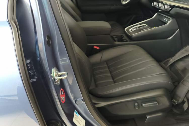 Used Honda Breeze New Energy 2023 ePHEV Ultimate Edition Right Front Seat