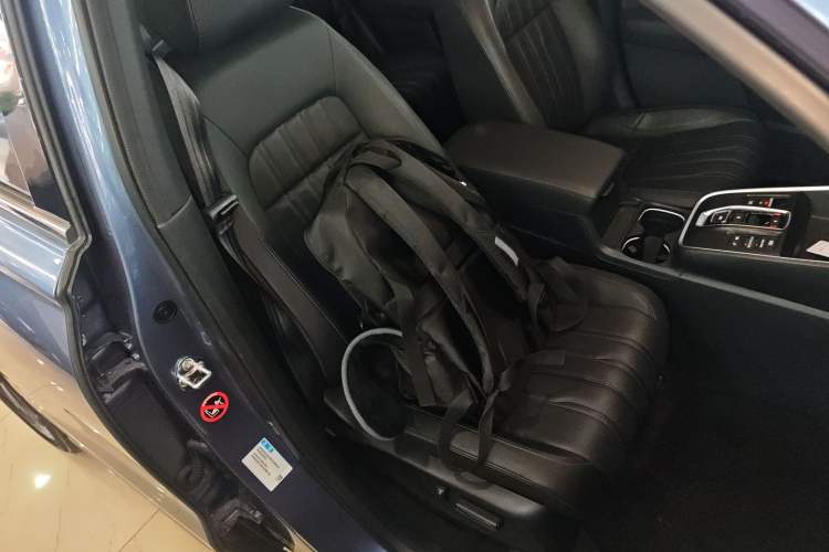 Used Honda Breeze New Energy 2023 ePHEV Ultimate Edition Right Front Seat