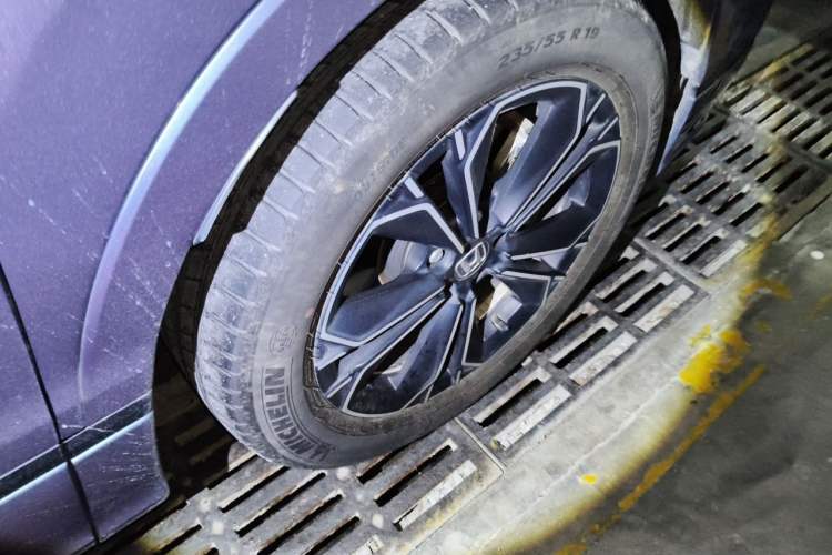 Used Honda Breeze New Energy 2023 ePHEV Ultimate Edition Right Front Wheel Hub