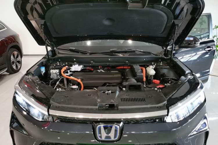 Used Honda Breeze New Energy 2024 ePHEV Premium Edition Engine Bay