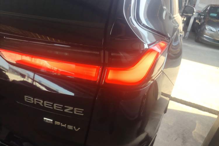 Used Honda Breeze New Energy 2024 ePHEV Premium Edition Exterior 6