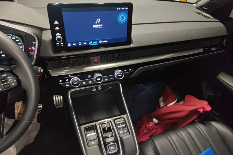 Used Honda Breeze New Energy 2025 ePHEV Premium Edition Audio And AC Panel