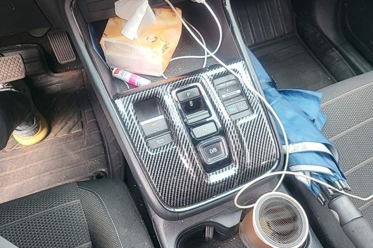 Used Honda Breeze New Energy 2025 ePHEV Premium Edition Gear Lever