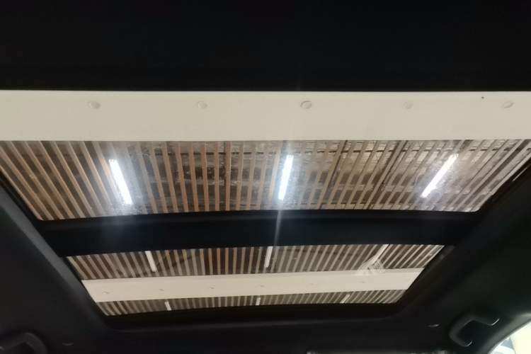 Used Honda Breeze New Energy 2025 ePHEV Premium Edition Headliner