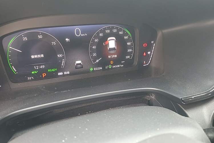Used Honda Breeze New Energy 2025 ePHEV Premium Edition Odometer Close Up