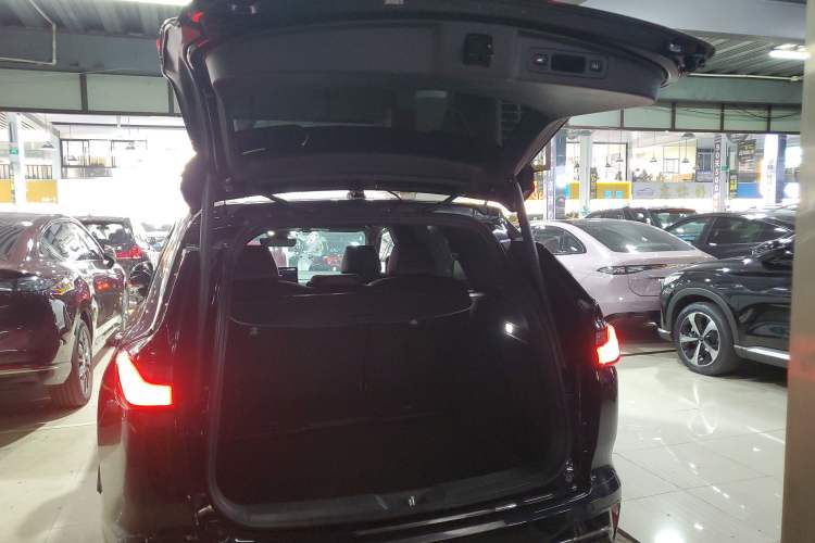 Used Honda Breeze New Energy 2025 ePHEV Premium Edition Trunk