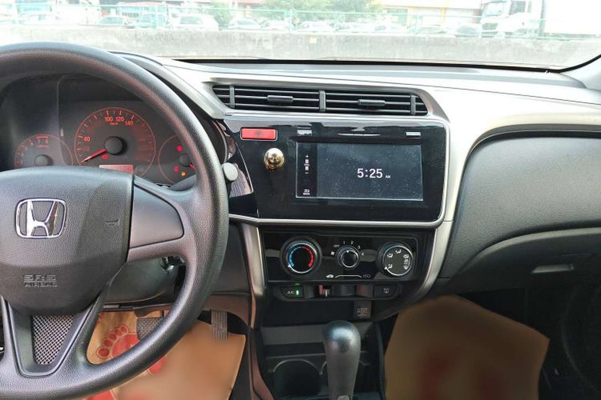 Used Honda City 2017 1.5L CVT Comfort Version Audio And AC Panel